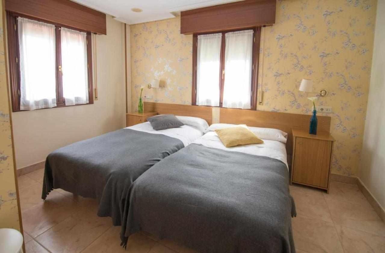 Apartamentos Mugarri Povena Zewnętrze zdjęcie